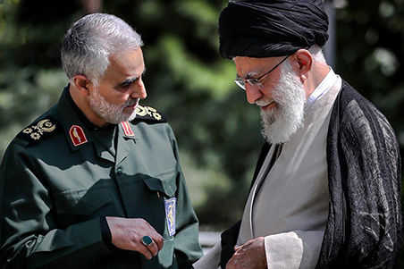امام خامنه‌ای: شهید سلیمانی، اسم رمز برانگیختگی و بسیج مقاومت در دنیای اسلام و قهرمان شکست امریکا